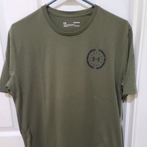 Under armour t-shirt